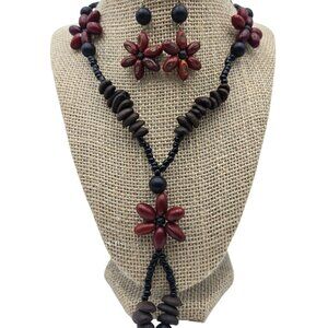 New Artisan Handmade Wooden Seeds Bead Flower Necklace Earrings Set